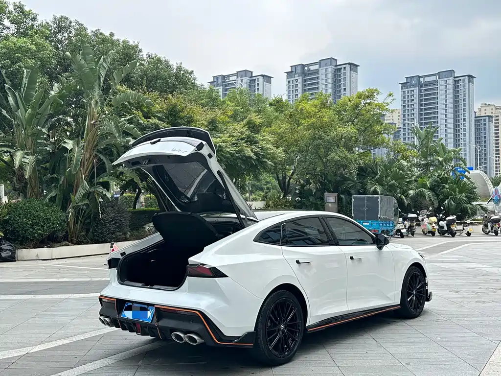 Changan UNI-V — миниатюра 18