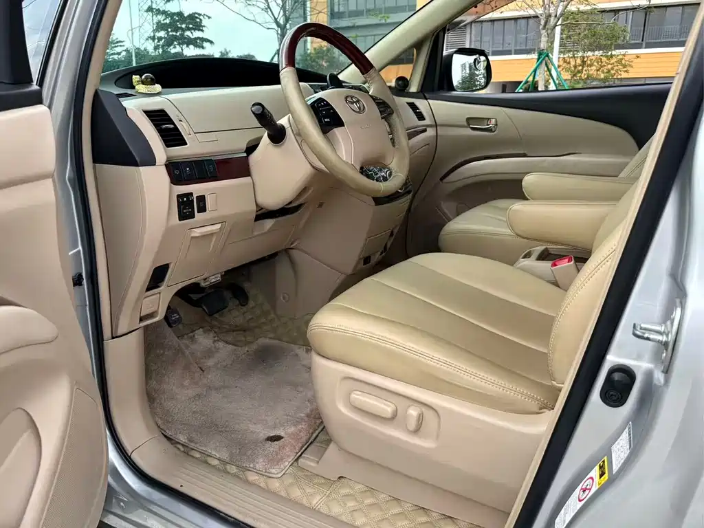 Toyota Previa 2012 2.4L 7 Luxury