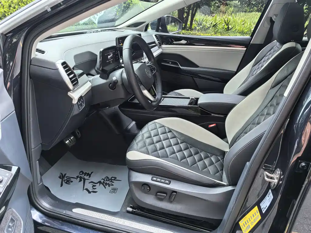 Volkswagen ID.6 Crozz — миниатюра 7