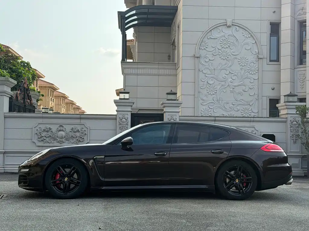 Porsche Panamera — миниатюра 7