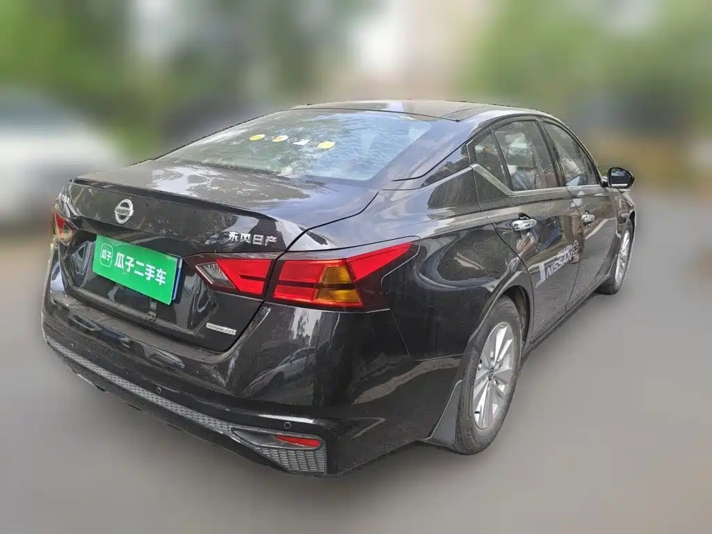 Nissan Teana — миниатюра 8