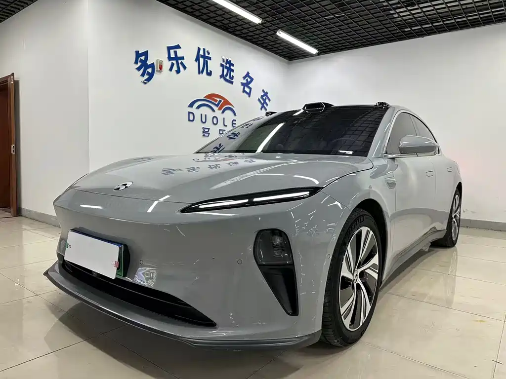 NIO NIO ET5
