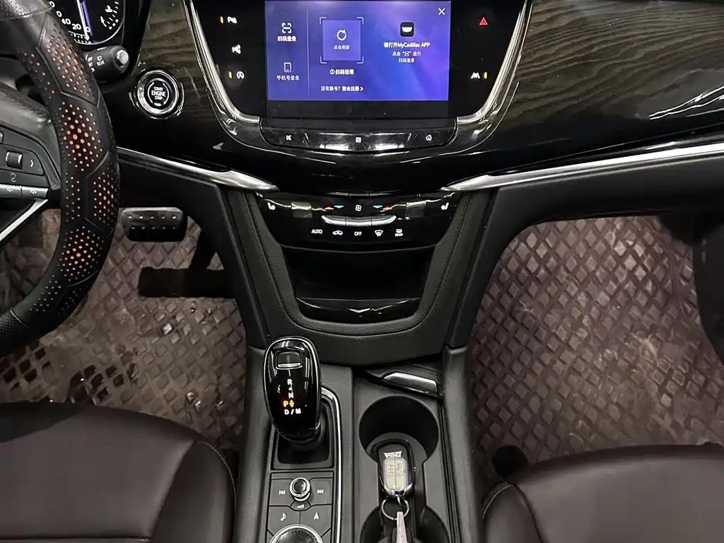 Cadillac XT6 — миниатюра 6