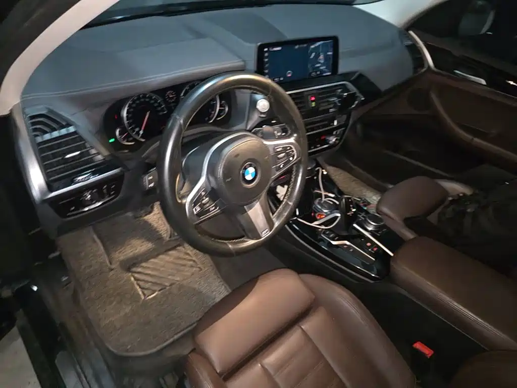 BMW X3 — миниатюра 15
