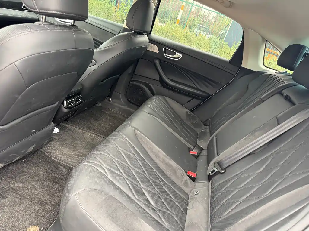 Roewe D7 — миниатюра 8