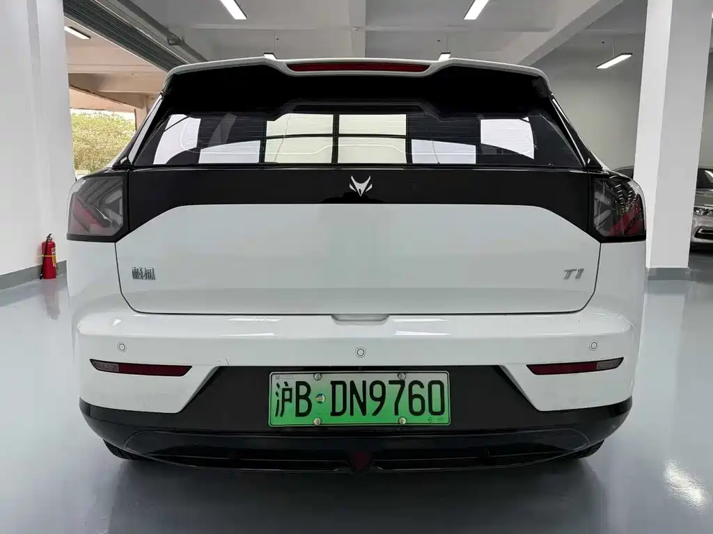 ARCFOX Beta T1 — миниатюра 8