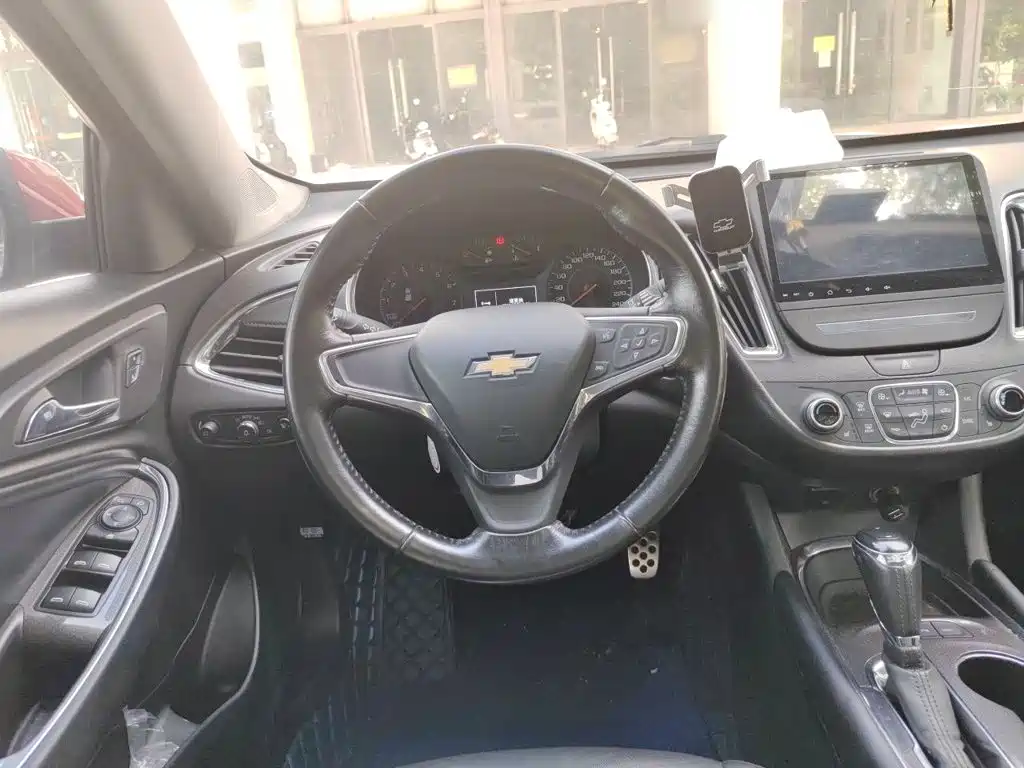 Chevrolet Malibu XL — миниатюра 11