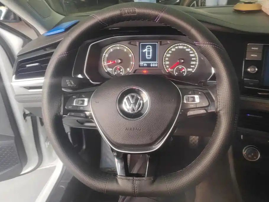 Volkswagen Sagitar — миниатюра 15