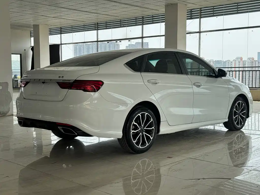 Geely Binrui — миниатюра 4