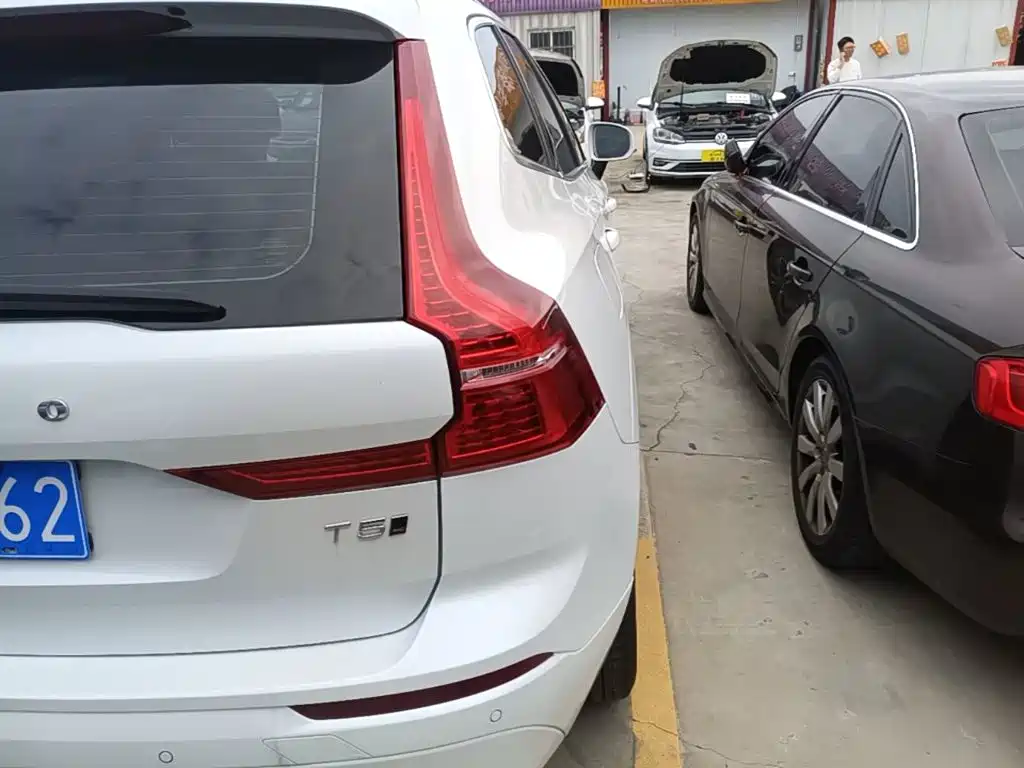 Volvo XC60 — миниатюра 8
