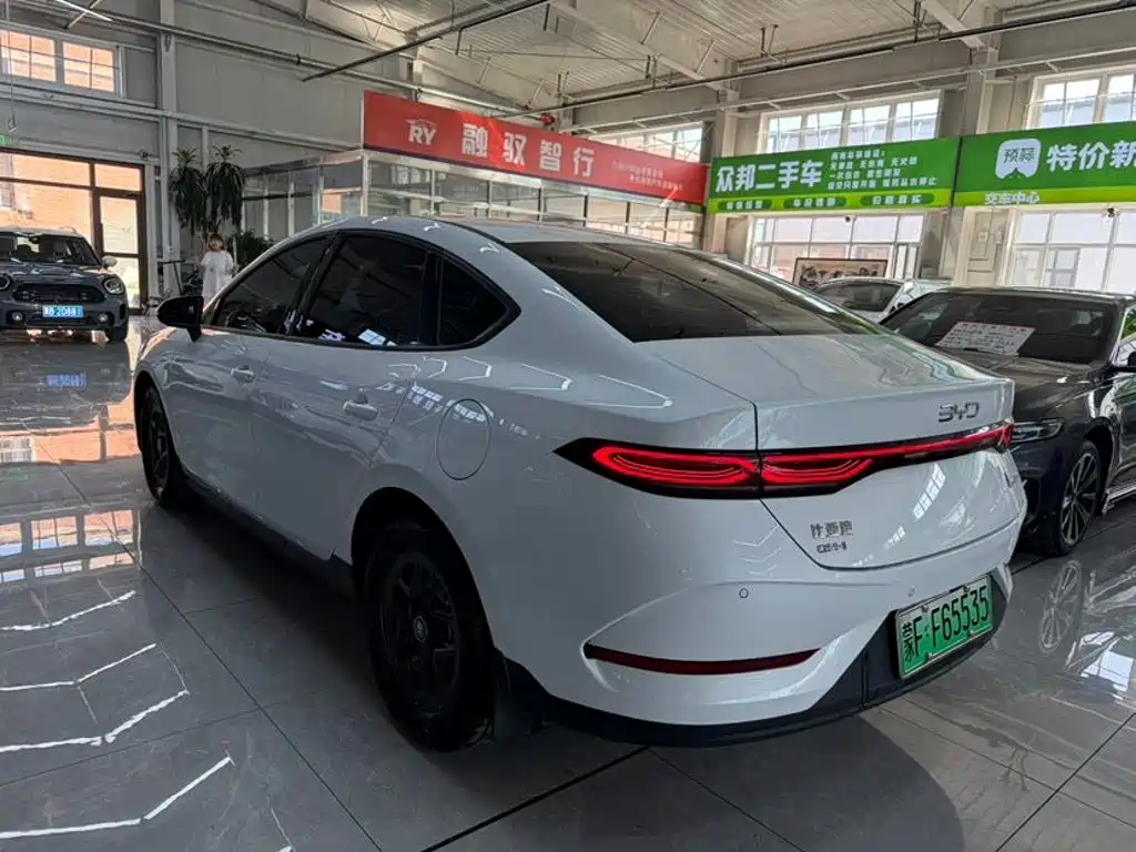 BYD Qin PLUS — миниатюра 7