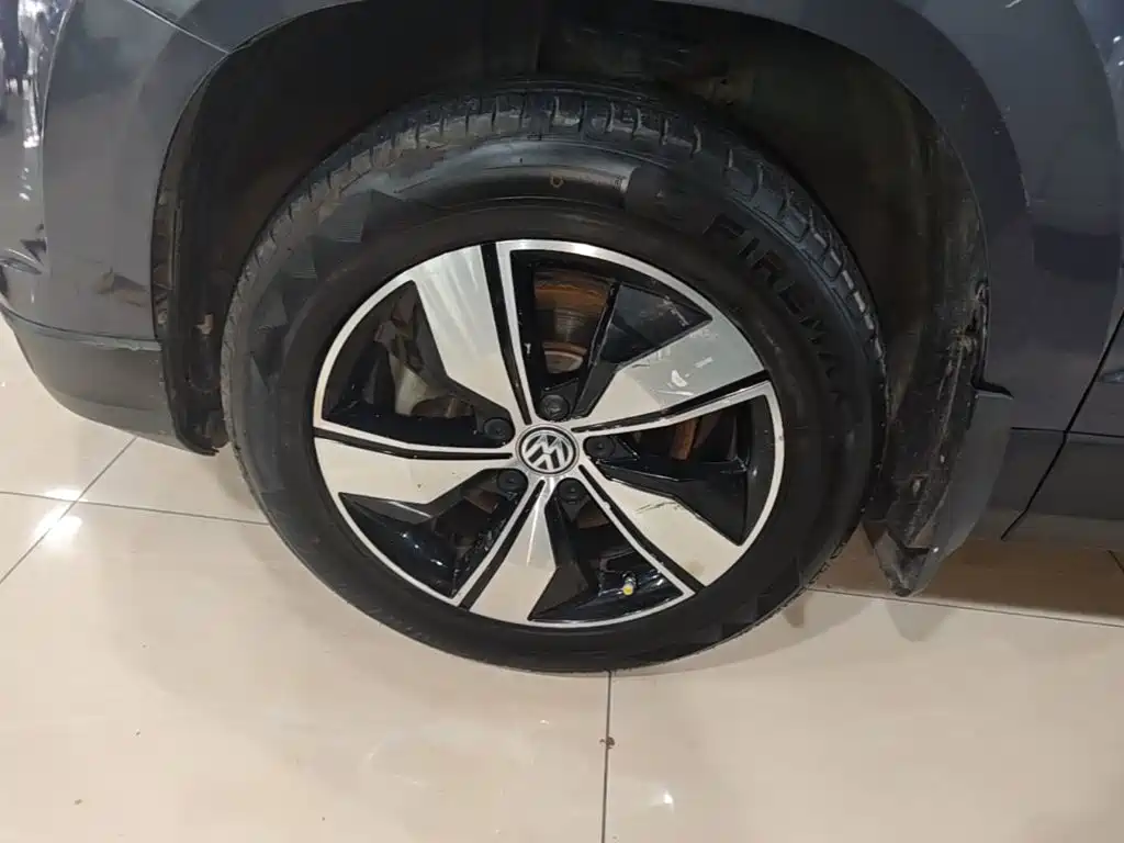 Volkswagen Tharu — миниатюра 23