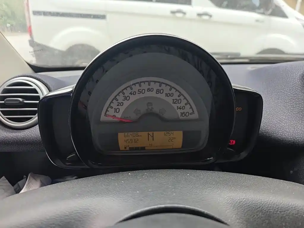 smart Smart Fortwo — миниатюра 7