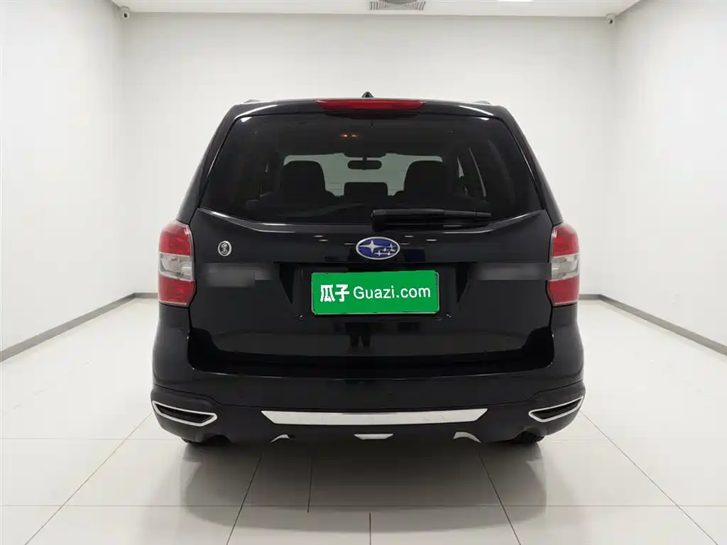 Subaru Forester 2013 2.5i AT Luxury