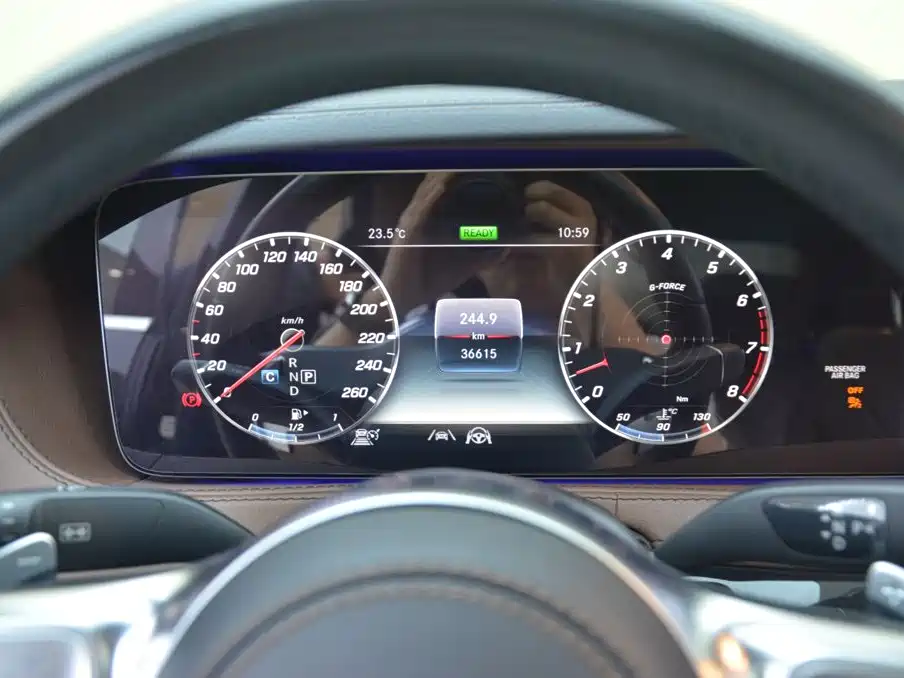Mercedes-Benz S-Class — миниатюра 7