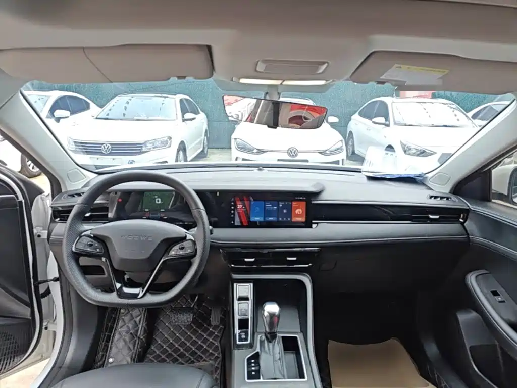 Roewe i5 2023 1.5L CVT