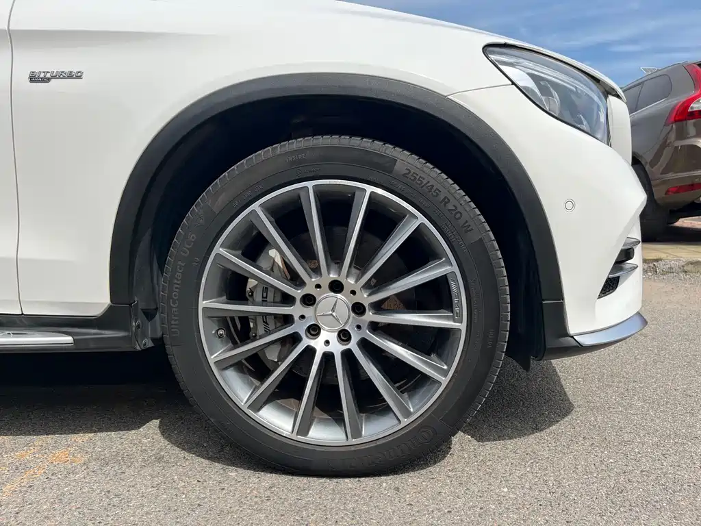 Mercedes-Benz GLC AMG — миниатюра 23