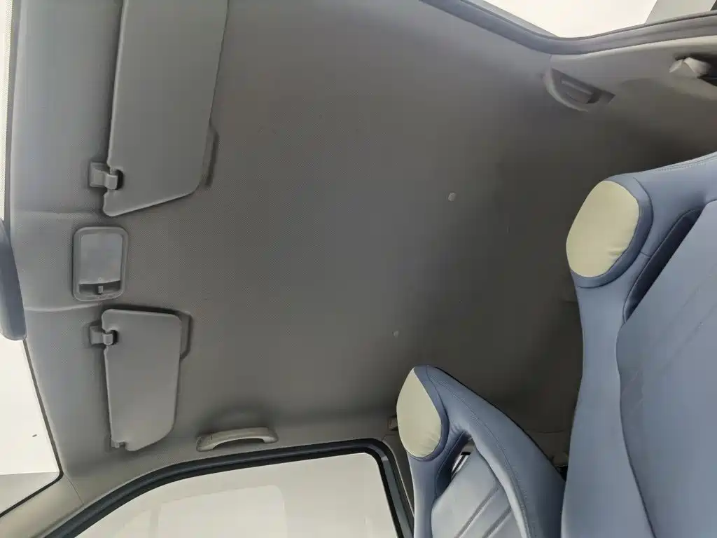 Wuling MINIEV — миниатюра 14