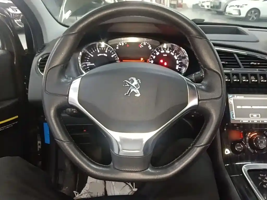 Peugeot 3008 — миниатюра 11