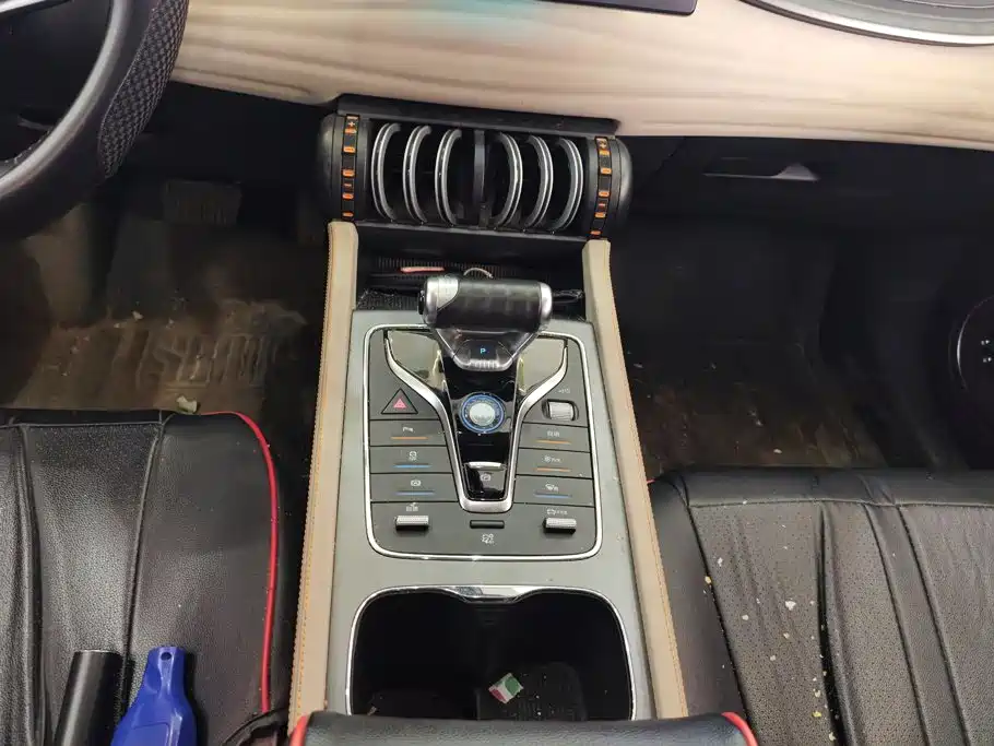 BYD Yuan Plus — миниатюра 16