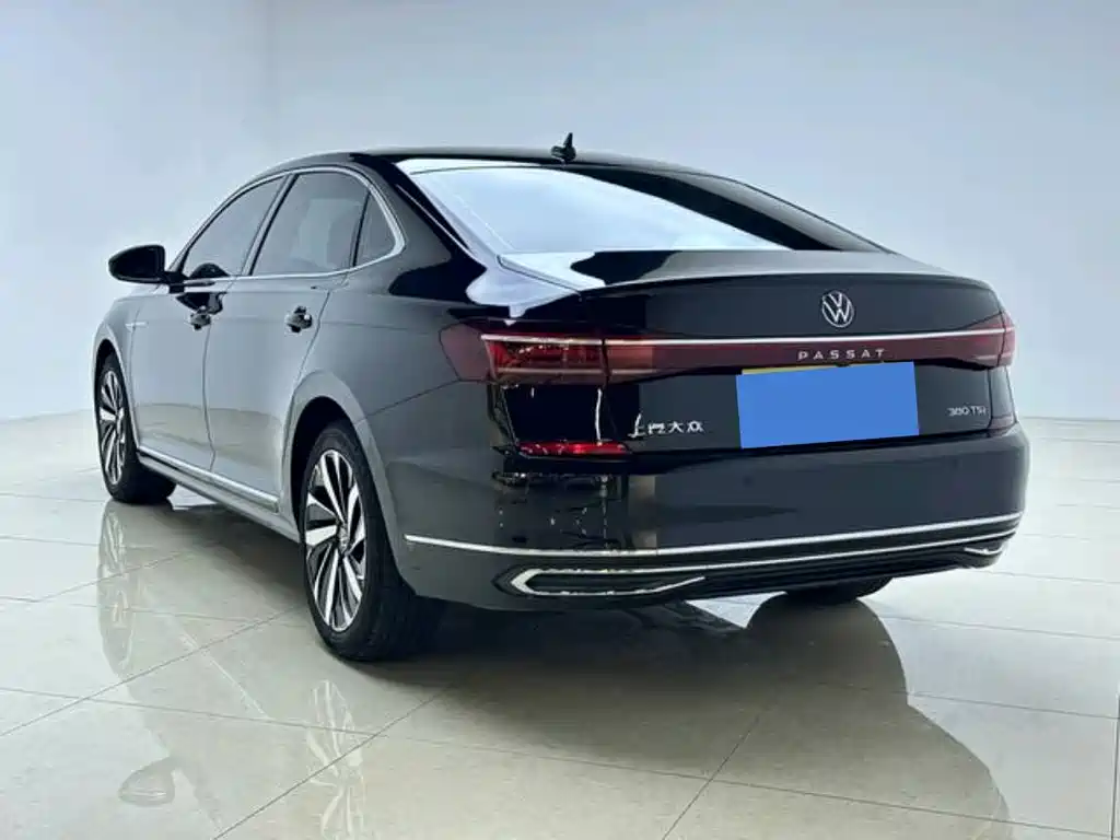 Volkswagen Passat — миниатюра 6