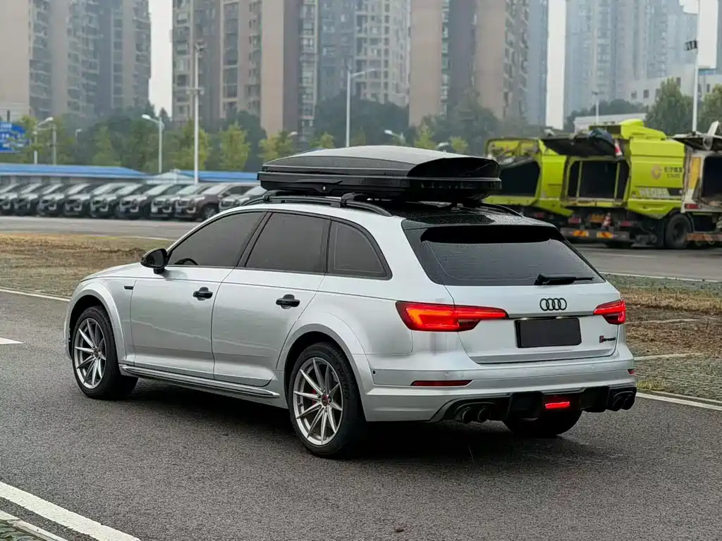 Audi A4 (Import) — миниатюра 7