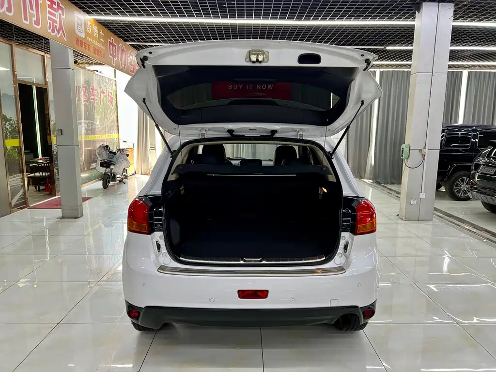Mitsubishi ASX — миниатюра 8