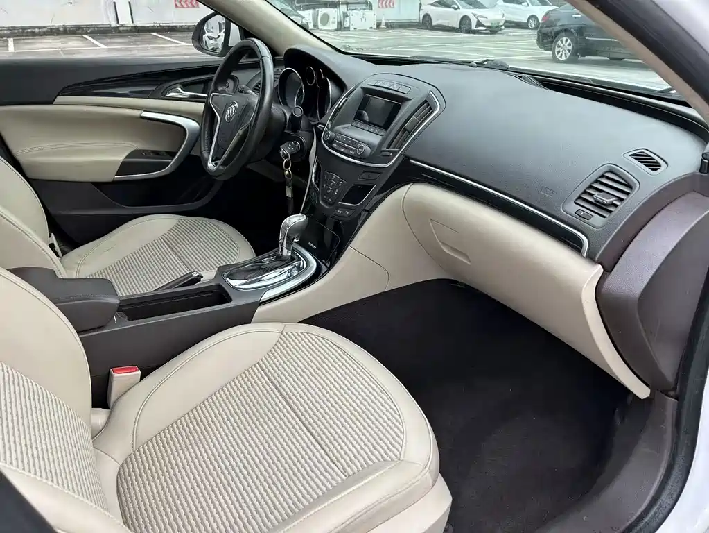 Buick Regal — миниатюра 15