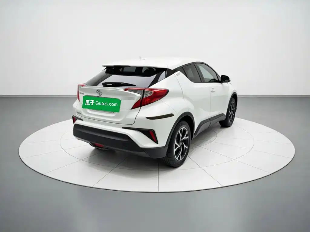 Toyota C-HR — миниатюра 6