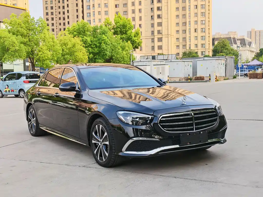Mercedes-Benz E-Class E 2022 E 350 e L