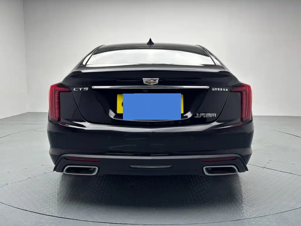 Cadillac CT5 — миниатюра 6