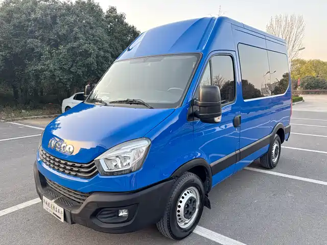 IVECO OUSHENG 2022