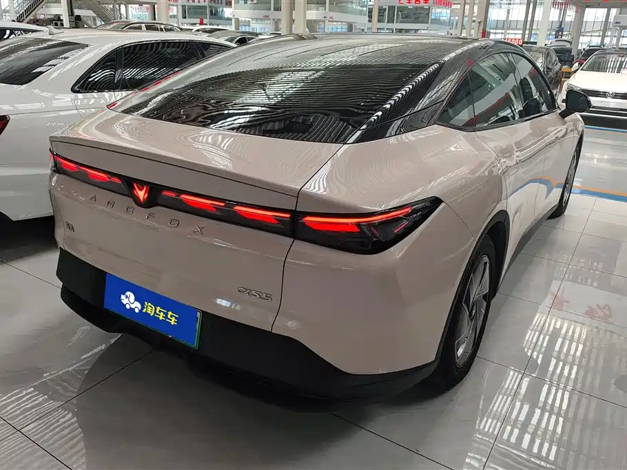 Arcfox Alfa Romeo S5 S5 2025 560PRO 185kW
