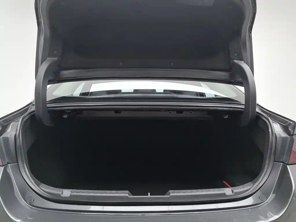 Mazda 3 Axela — миниатюра 16