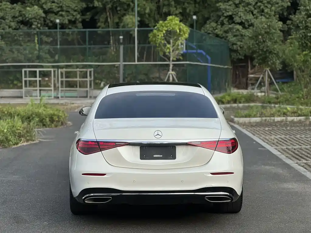 Mercedes-Benz S-Class — миниатюра 8