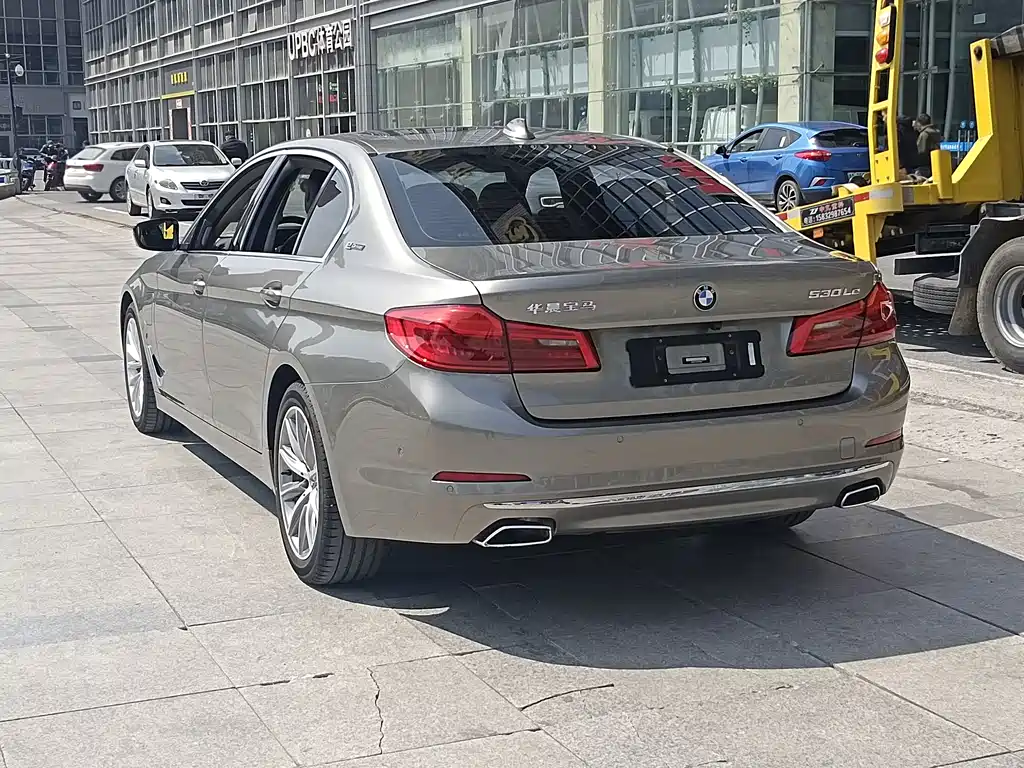 BMW 5 SERIES NEW ENERGY