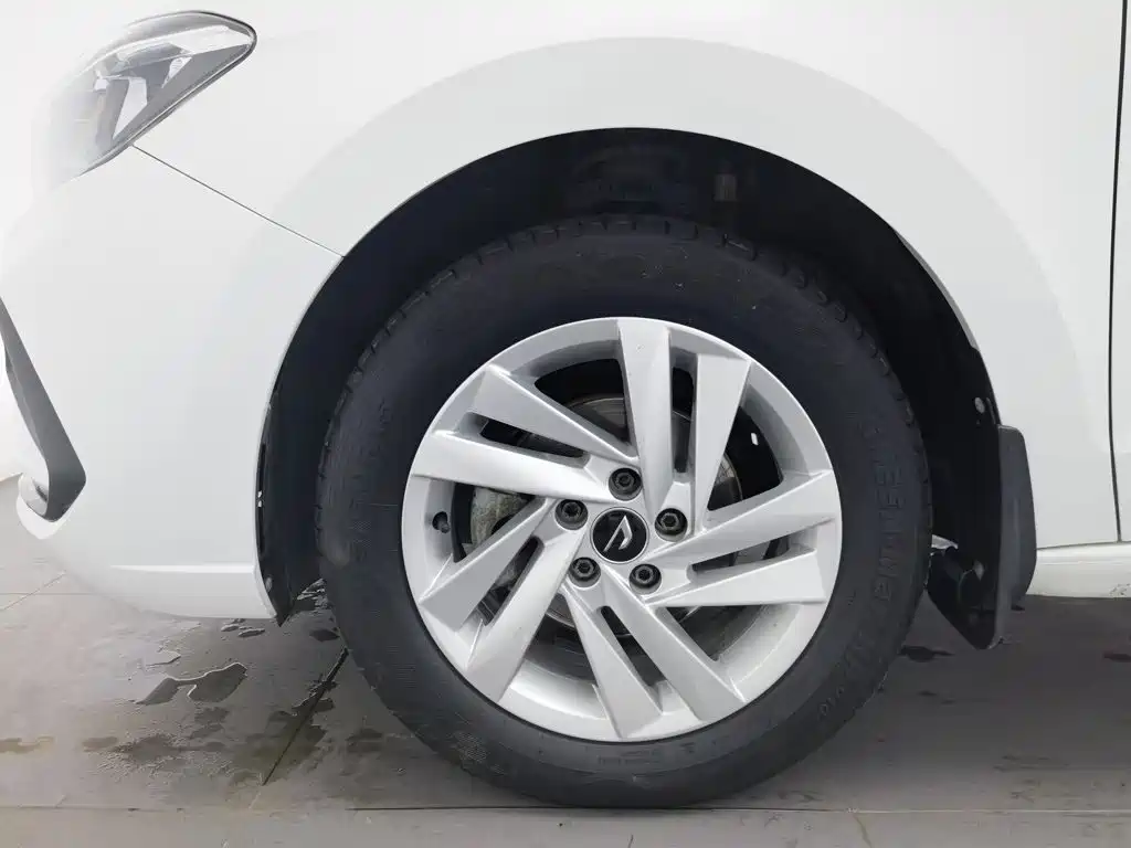 Jetta VA3 — миниатюра 17