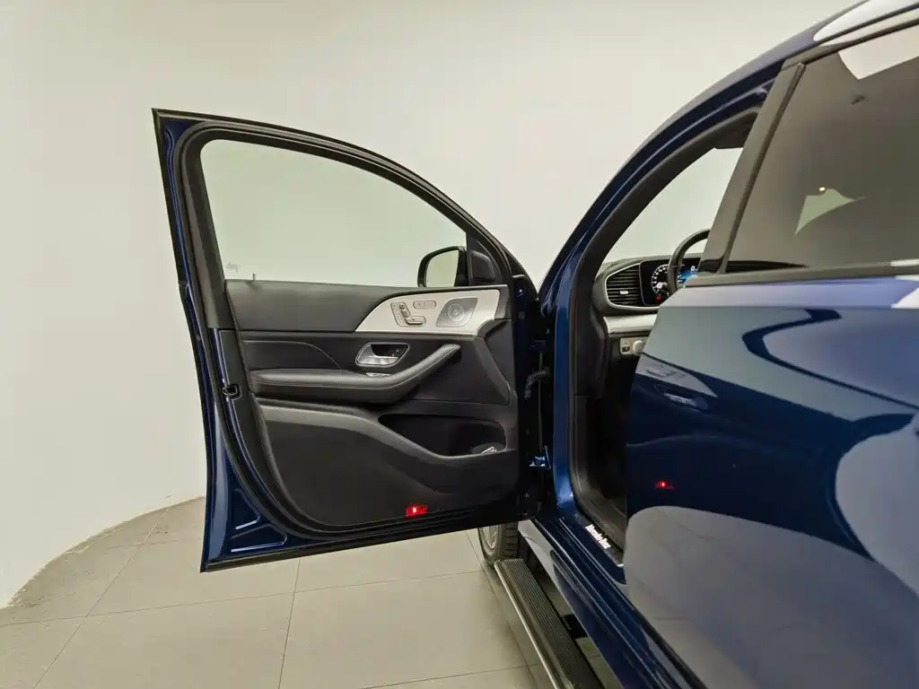 Mercedes-Benz GLE Coupe — миниатюра 8