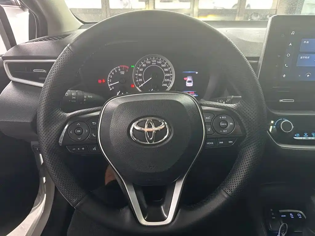 Toyota Corolla — миниатюра 7