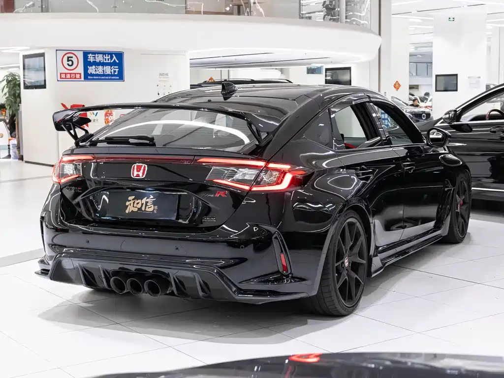 Honda Civic 2023 2.0T 420TURBO TYPE R