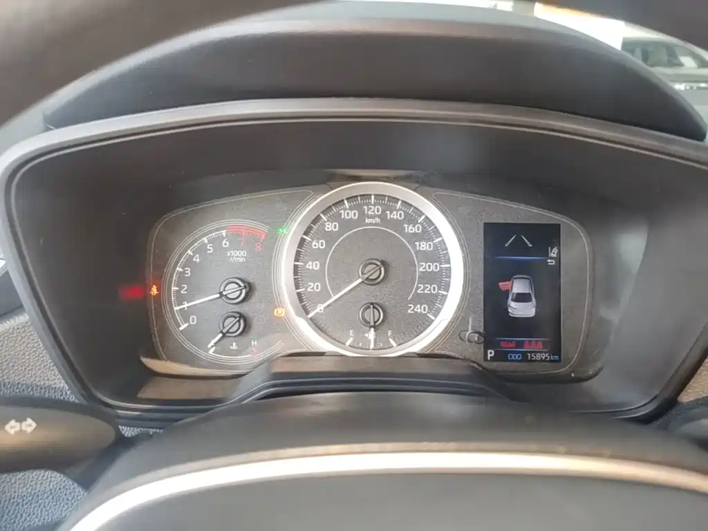 Toyota Corolla — миниатюра 12