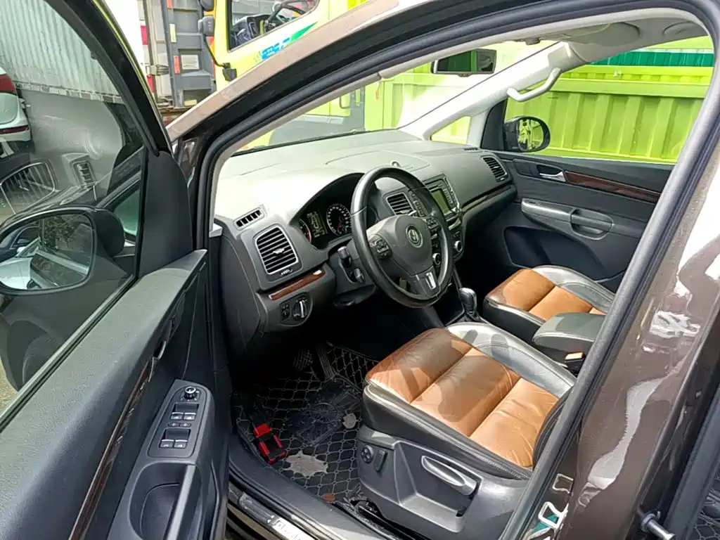 Volkswagen Sharan — миниатюра 16