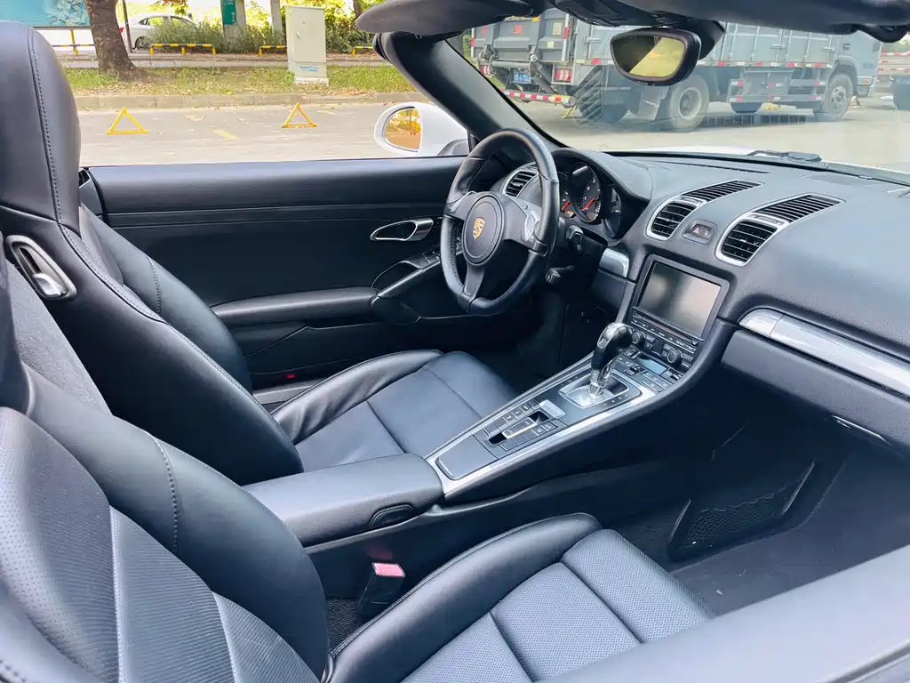 Porsche Boxster — миниатюра 5
