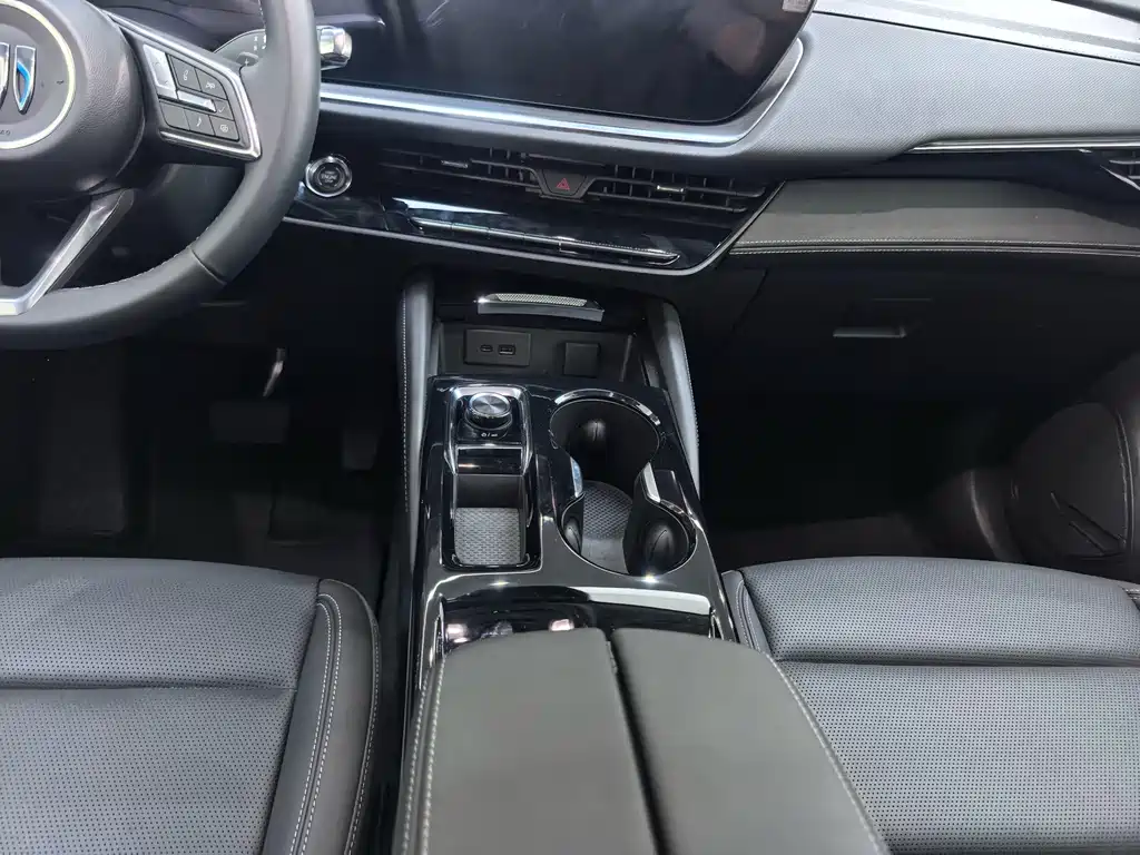 Buick Envision S — миниатюра 13