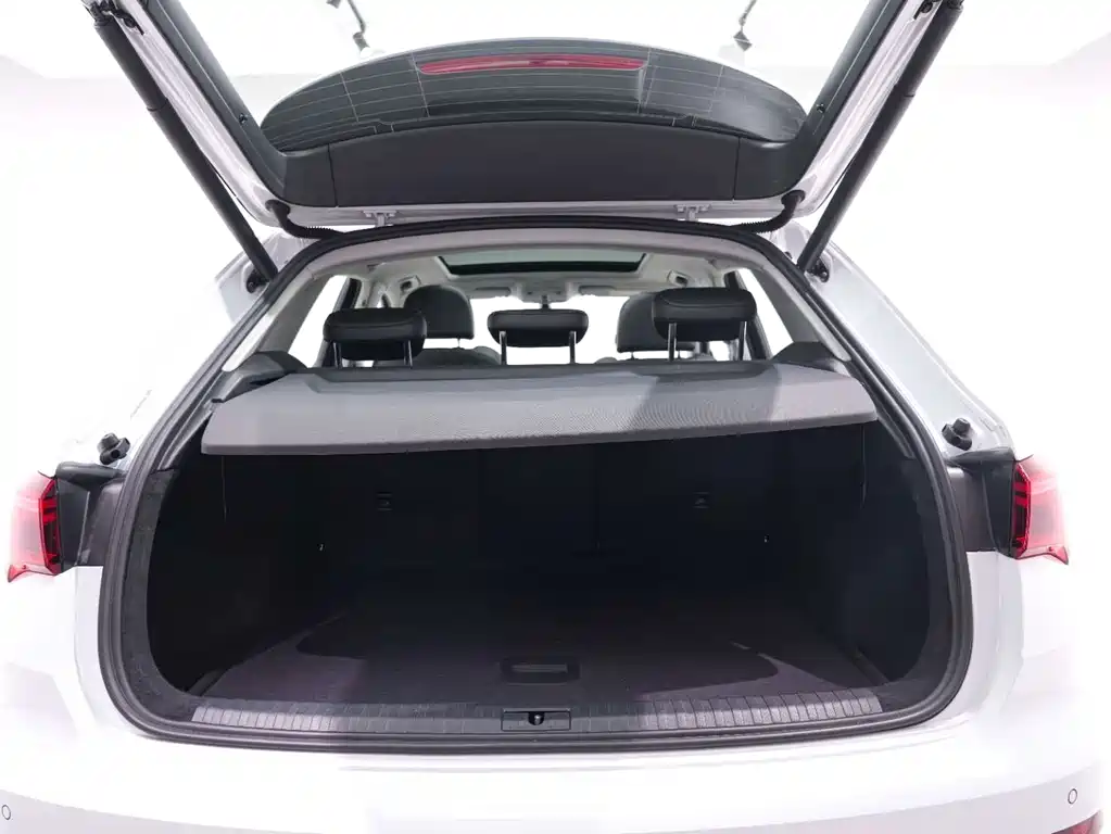 Audi Q3 — миниатюра 16