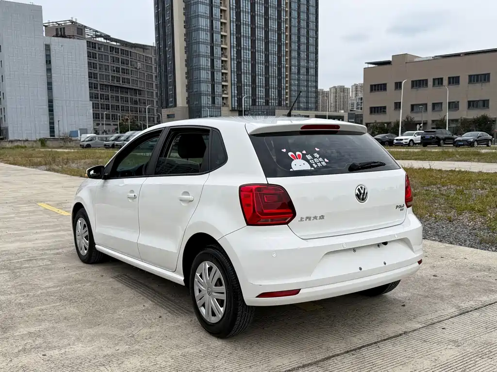 Volkswagen Polo — миниатюра 5