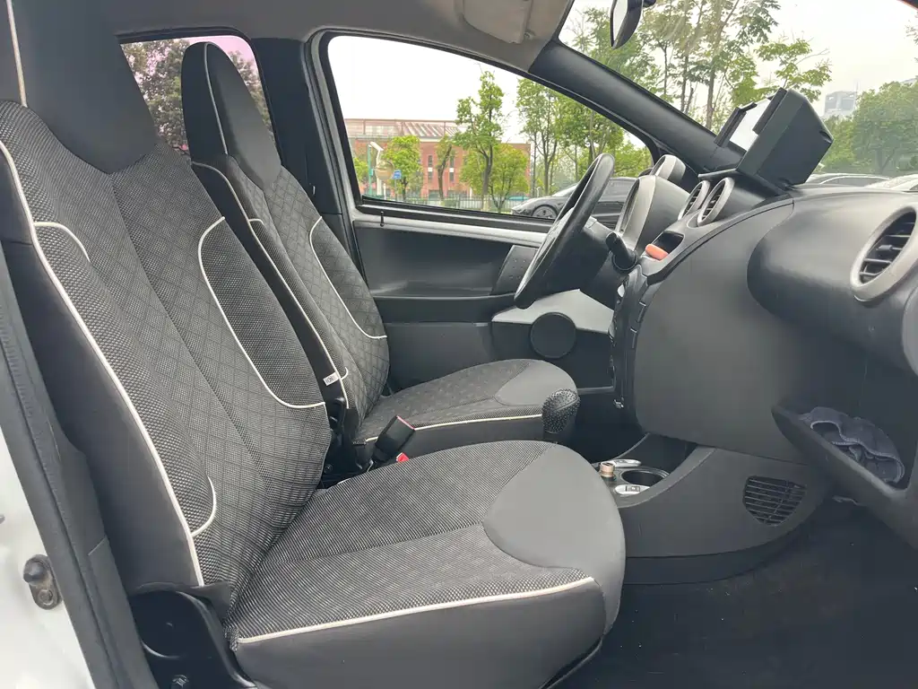 BYD F0 — миниатюра 11