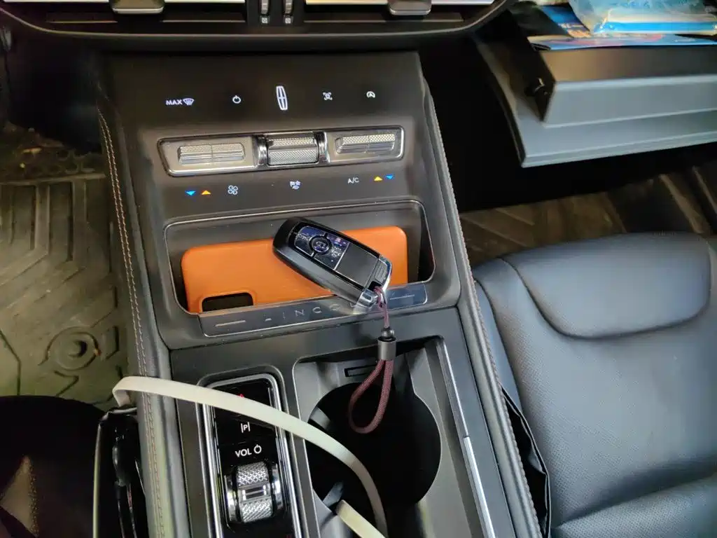 Lincoln Z — миниатюра 15