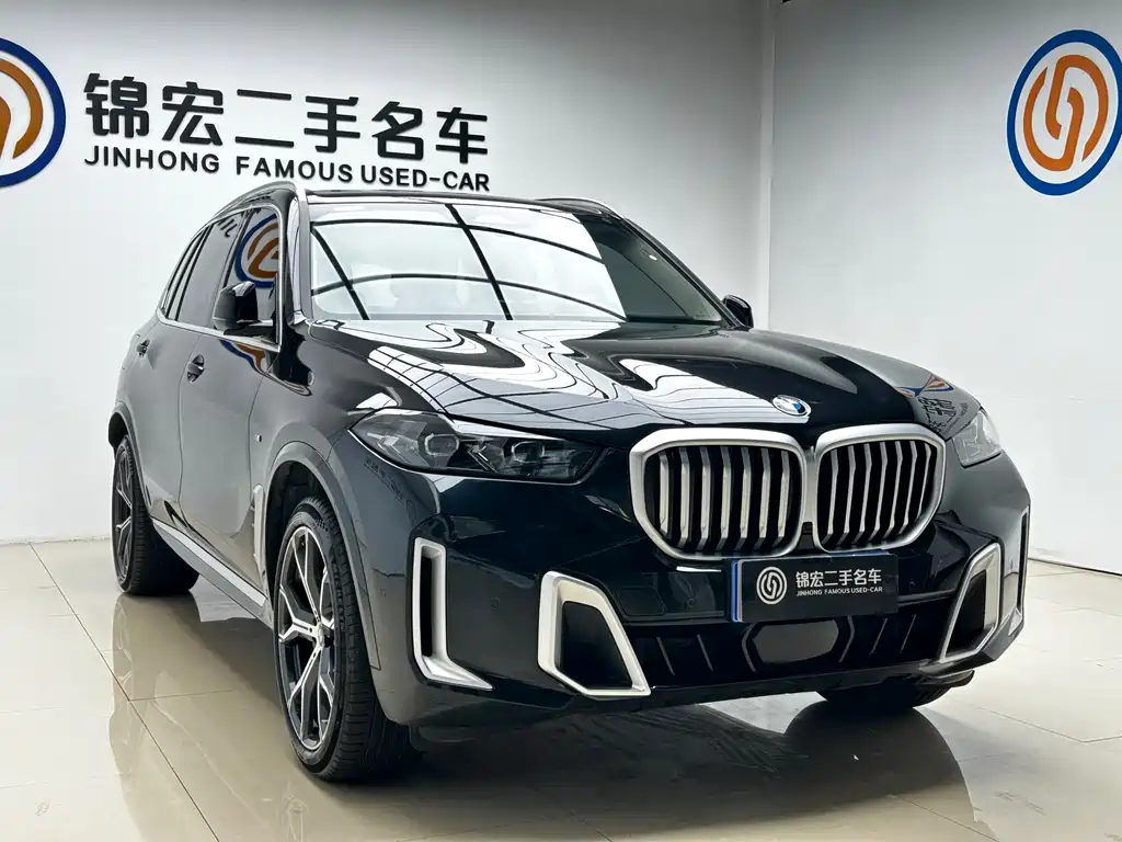 BMW X5 2023 xDrive 30Li Premium M Sport
