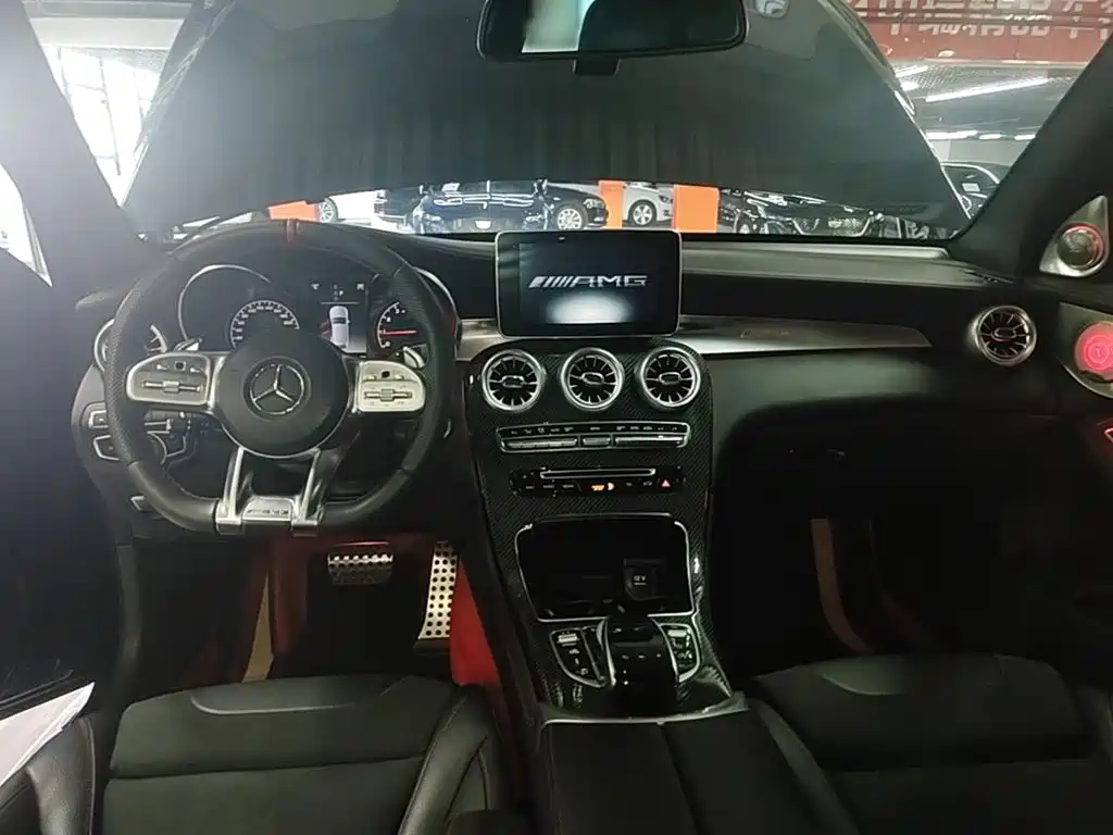 Mercedes-Benz GLC AMG — миниатюра 10